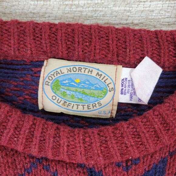 Royal North Mills Outfitters Wool Sweater Nordic Snowflake Red Blue USA Made L - Picture 2 of 13